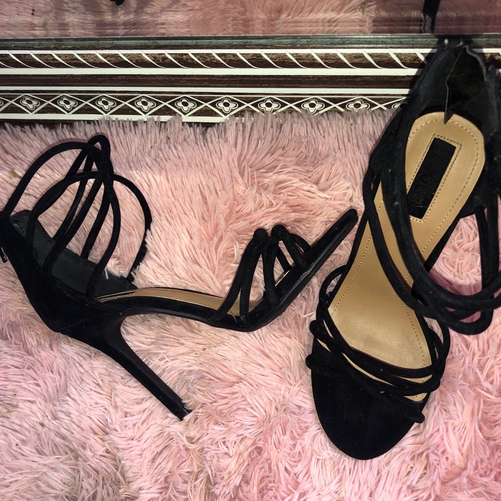 Black Sued heels
